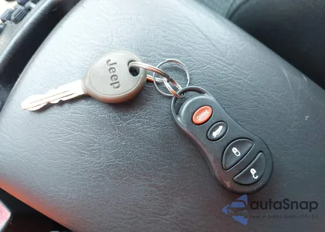 2004 Jeep Liberty Sport from USA, damaged, VIN 1J4GL48K04W163814